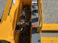 TRANSPALLET DOPPIA ALZATA 2000/1000 KG.