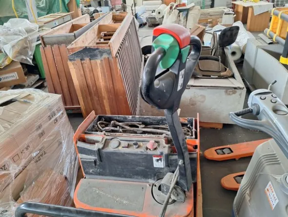 43#8350 TRANSPALLET ELETTRICO Doosan LEDH20