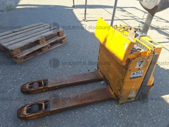 21#9825 Transpallet elettrico Jungherinrich