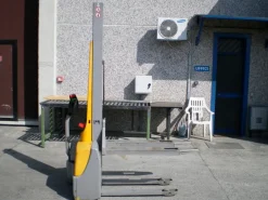 TRANSPALLET STOCCATORI A PARTIRE DA 1000 EURO