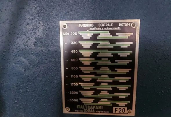 5#7922 Trapano a colonna ItalTrapani F20