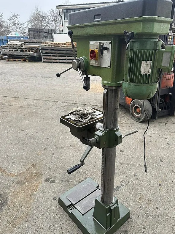 Trapano a colonna Serrmac Rag 20/22