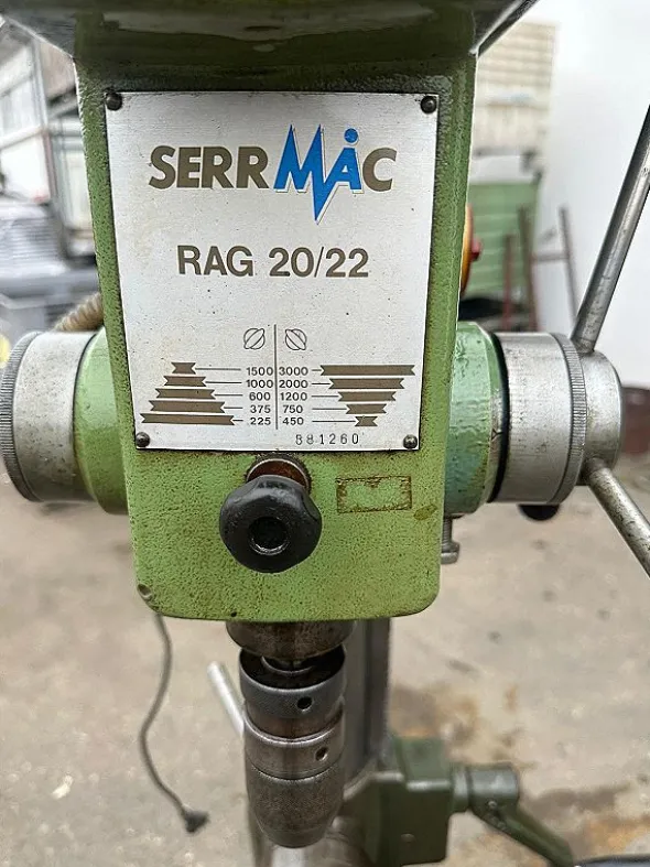 Trapano a colonna Serrmac Rag 20/22