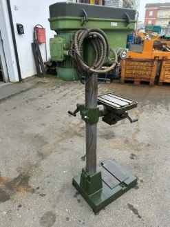 Trapano a colonna Serrmac Rag 20/22