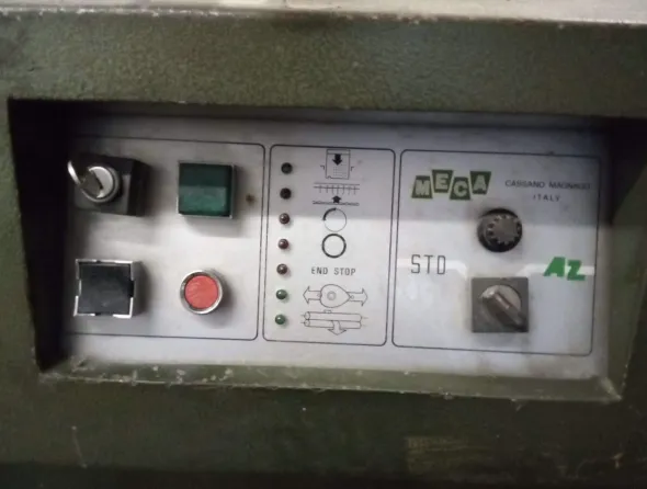 TRAPUNTATRICE MECA STD AZ