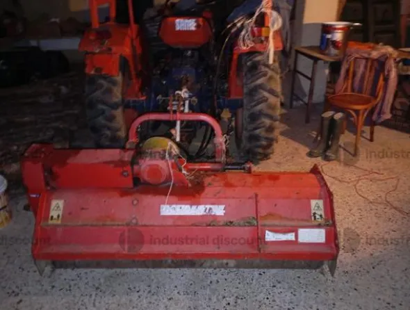1#9718 Trattore agricolo Same Delfino 35 e accessori
