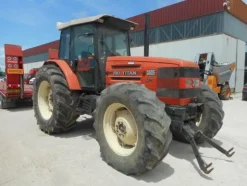 1#3268 Trattore agricoloseminatrice ed erpice