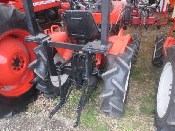 81#7078 Trattore agricolo Yanmar