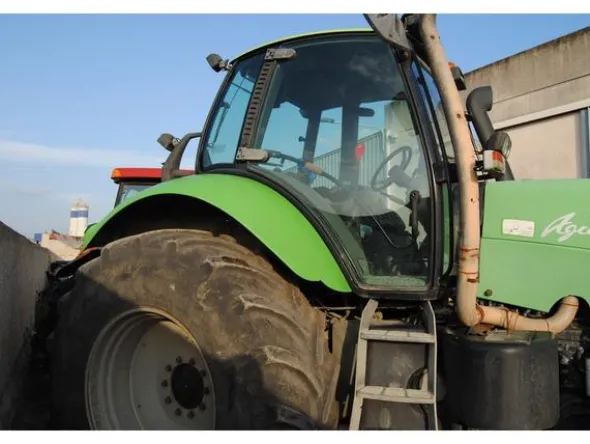 30#3287 Trattore Deutz Fahr Agrotron 260