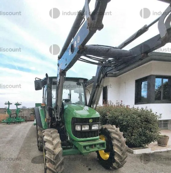 5#9634 Trattore John Deere 5100