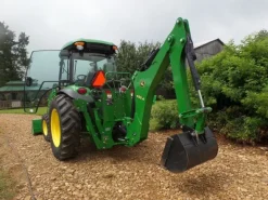 Trattore John Deere 4066