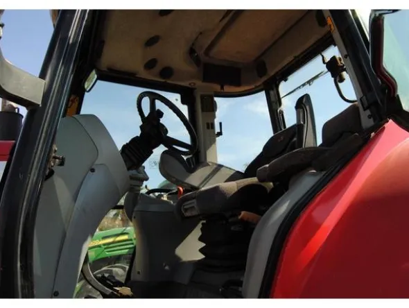 2#3287 Trattore Massey Ferguson 6495