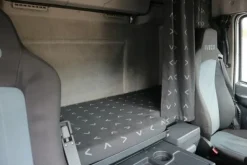 6#7092 Trattore stradale Iveco