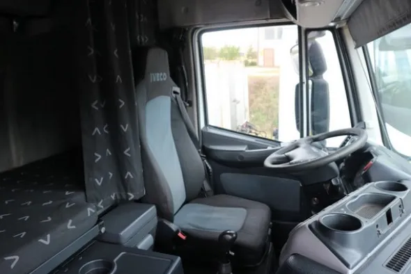 6#7092 Trattore stradale Iveco