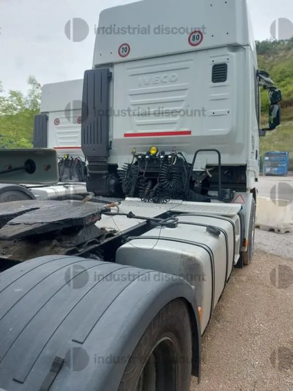 1#10194 Trattore stradale Iveco