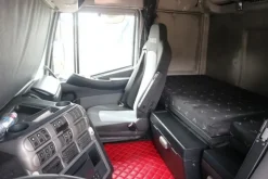 7#7092 Trattore stradale Iveco