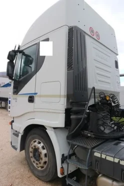 7#7092 Trattore stradale Iveco