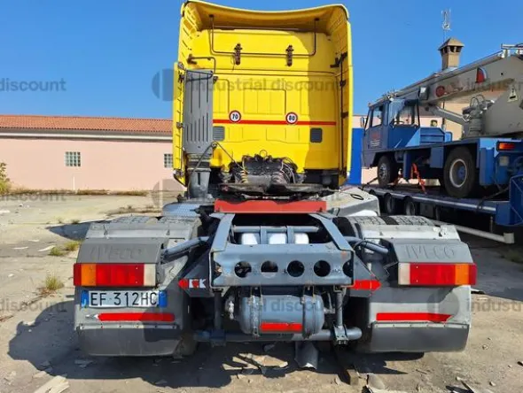 2#9649 Trattore stradale Iveco Magirus