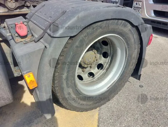 5#8572 Trattore stradale Iveco Stralis 460
