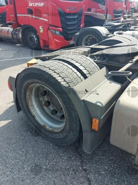 4#8572 Trattore stradale Iveco Stralis 460