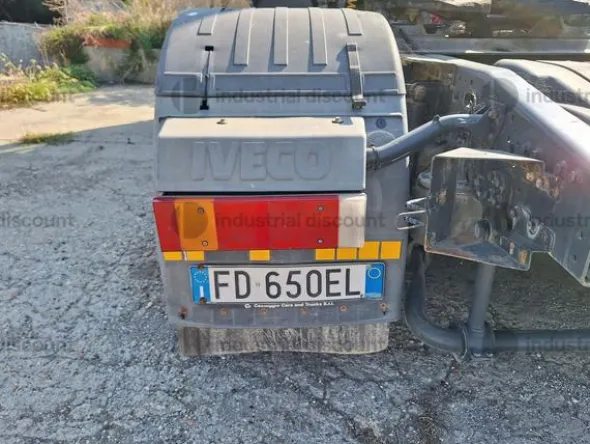 1#9649 Trattore stradale Iveco Stralis 560