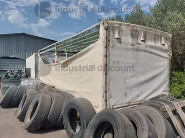 25#8641 Trattore stradale Scania e semirimorchi gruppi frigo