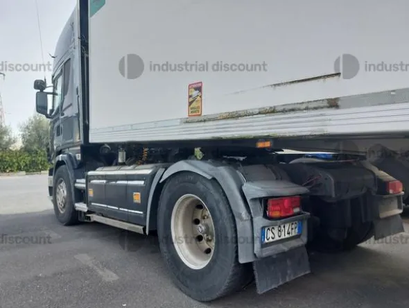 3#8641 Trattore stradale Scania R 500