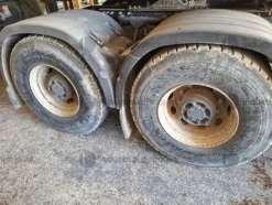 24#10158 Trattore stradale Volvo FM12 460