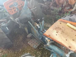 579#73951 Trattori agricoli e macchine dismessi