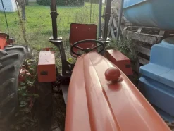 579#73951 Trattori agricoli e macchine dismessi