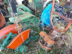 579#73951 Trattori agricoli e macchine dismessi