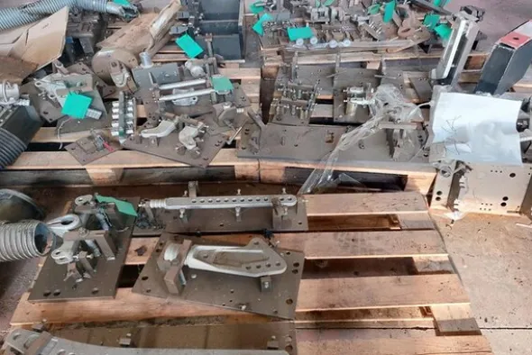 1#7578 Trecce in rame e materiale vario