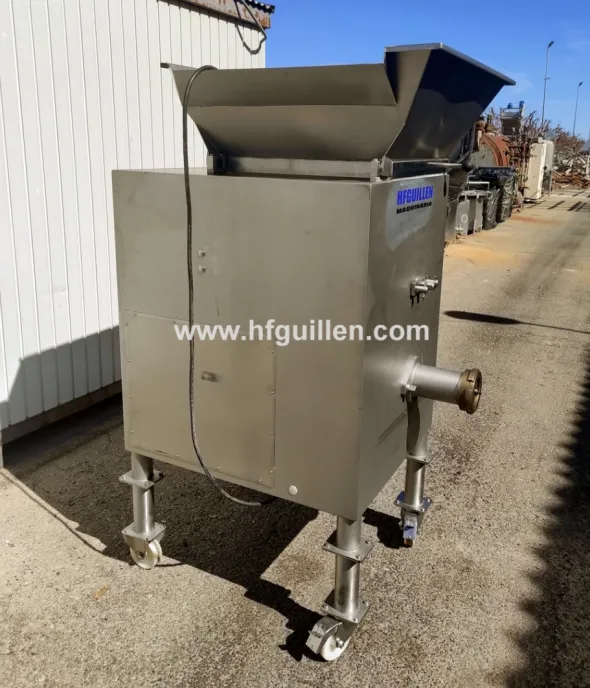 TRITACARNE MISCELATORE KOLBE MW32 CON TRAFILA DI 100 mm