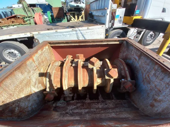 TRITURATORE ELETTRICO PER LEGNO