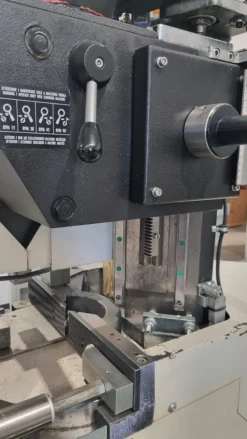 Troncatrice doppia testa FOM Steel 35 B