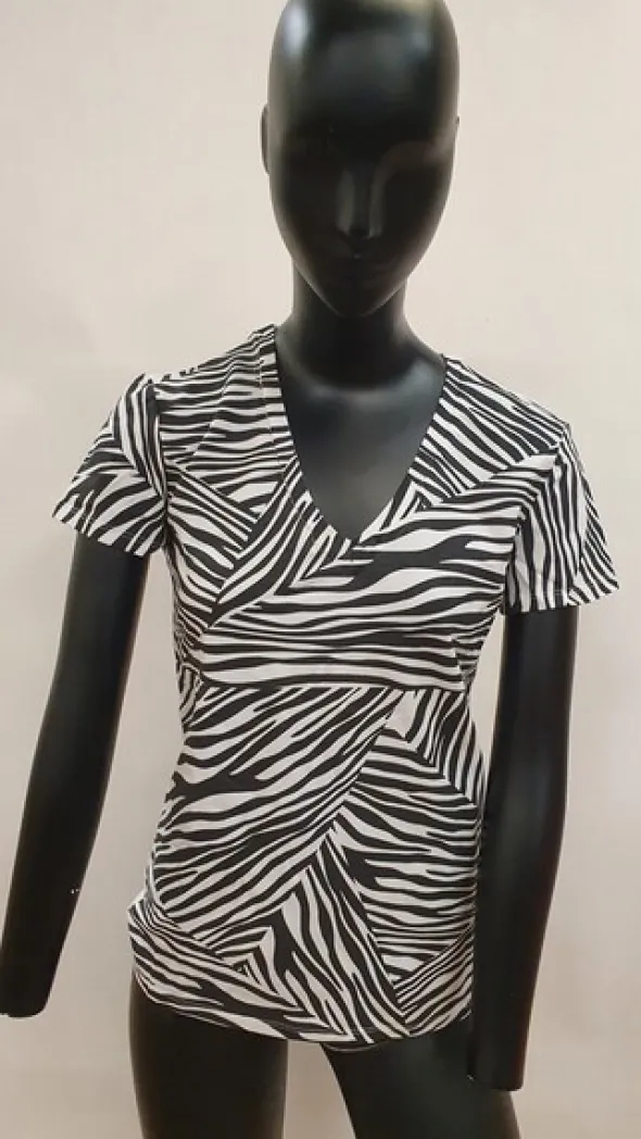 6#5622 T-shirts donna Ferrè