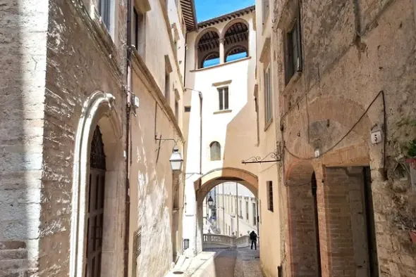 #23502 Uffici e alloggio in edificio storico ristrutturato