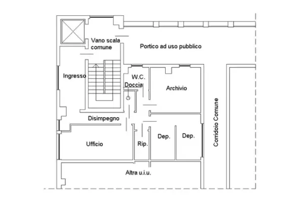 #20149 Ufficio al secondo piano in complesso multifunzionale