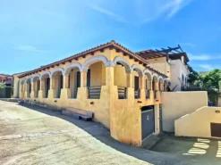 #25782 Ufficio con posto auto coperto