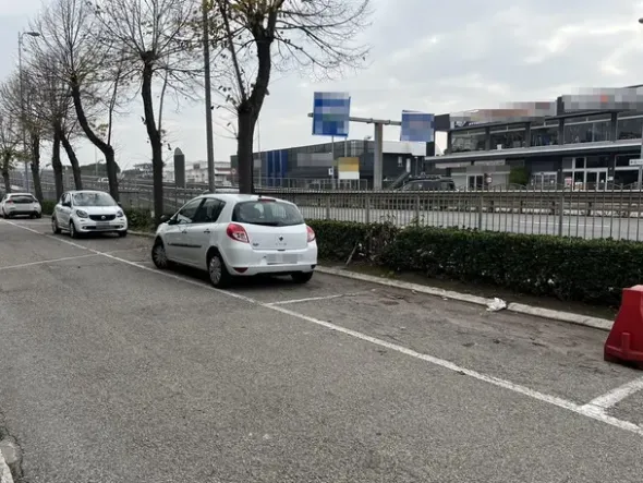 #25082 Ufficio di rappresentanza in locazione – 240 mq posizione strategica a Rimini