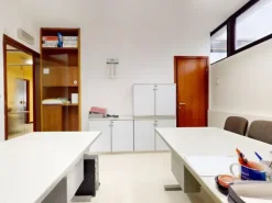 #25082 Ufficio di rappresentanza in locazione – 240 mq posizione strategica a Rimini