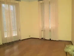 #19705 Ufficio in centro storico al piano primo
