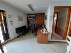 #13288 Ufficio in complesso residenziale