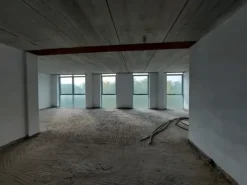 #12259 Ufficio in corso di costruzione con parcheggi