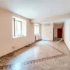 #22163 Ufficio in palazzo storico