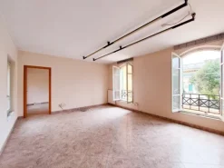 #22163 Ufficio in palazzo storico