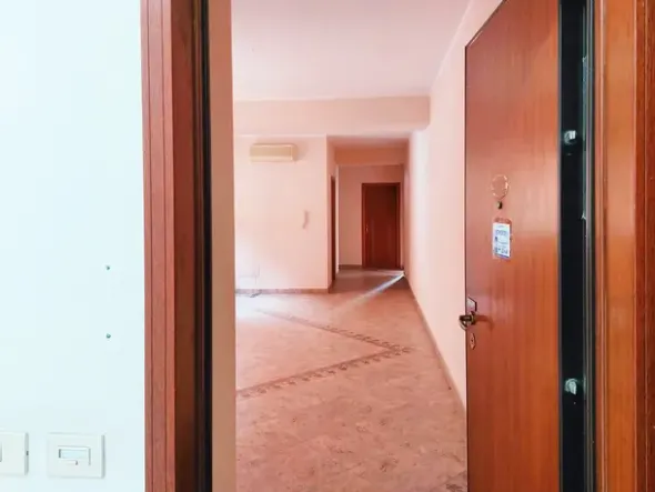 #22163 Ufficio in palazzo storico