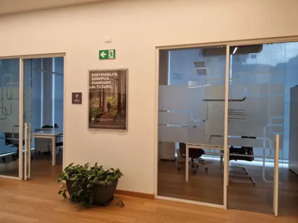 #2536051 Ufficio/Negozio Varese