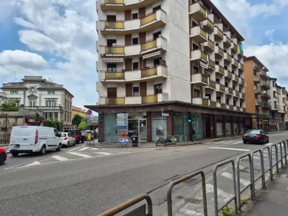 #2536051 Ufficio/Negozio Varese
