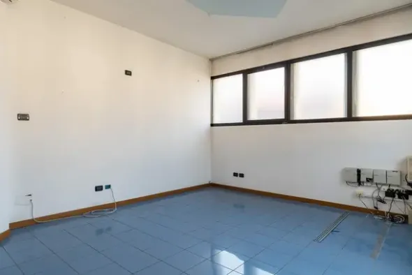 #15426 Unità immobiliari ad uso residenziale ed ufficio
